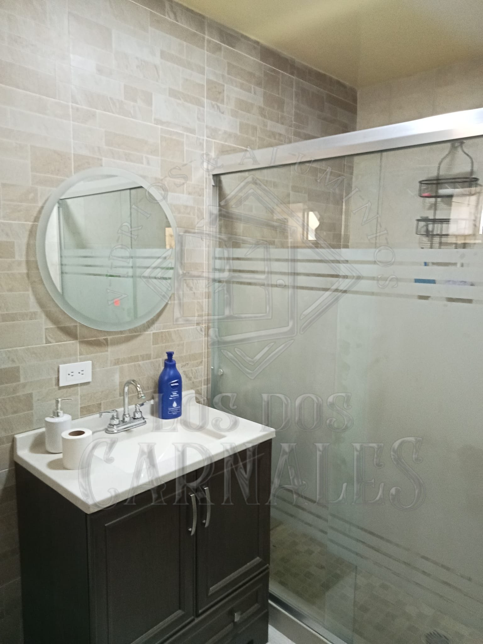 Canceles de Baño en Policarbonato Cristal Templado y Herrajes de Acero Inoxidable Chihuahua