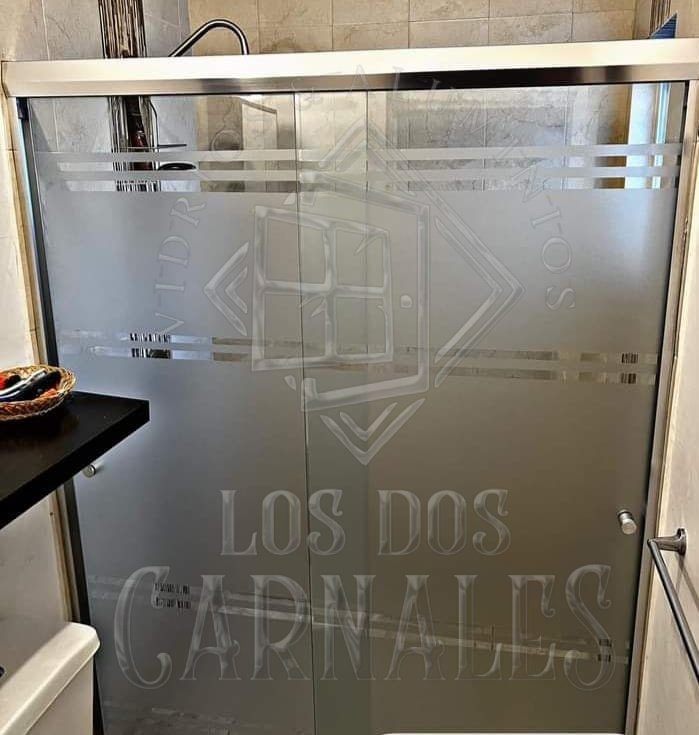 Canceles de Baño en Policarbonato Cristal Templado y Herrajes de Acero Inoxidable Chihuahua