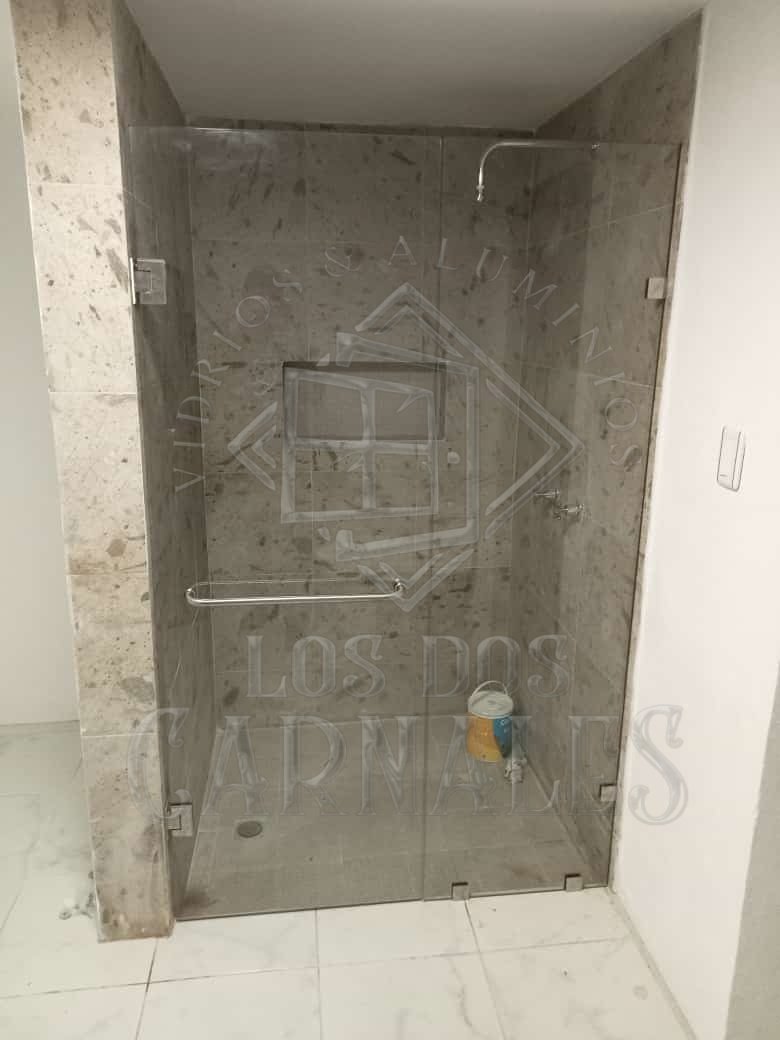 Canceles de Baño en Policarbonato Cristal Templado y Herrajes de Acero Inoxidable Chihuahua
