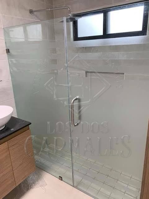 Canceles de Baño en Policarbonato Cristal Templado y Herrajes de Acero Inoxidable Chihuahua